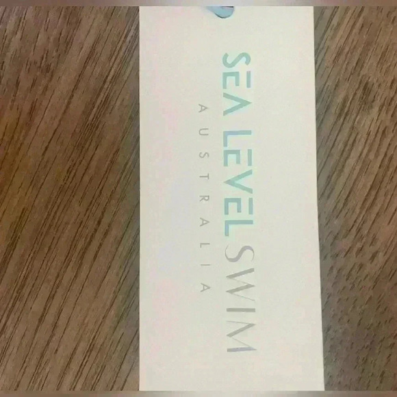 NWT Sea Level Women’s Spinnaker U Bar Bandeau‎ One Piece Swimsuit Sz 4 Beach - Picture 15 of 15